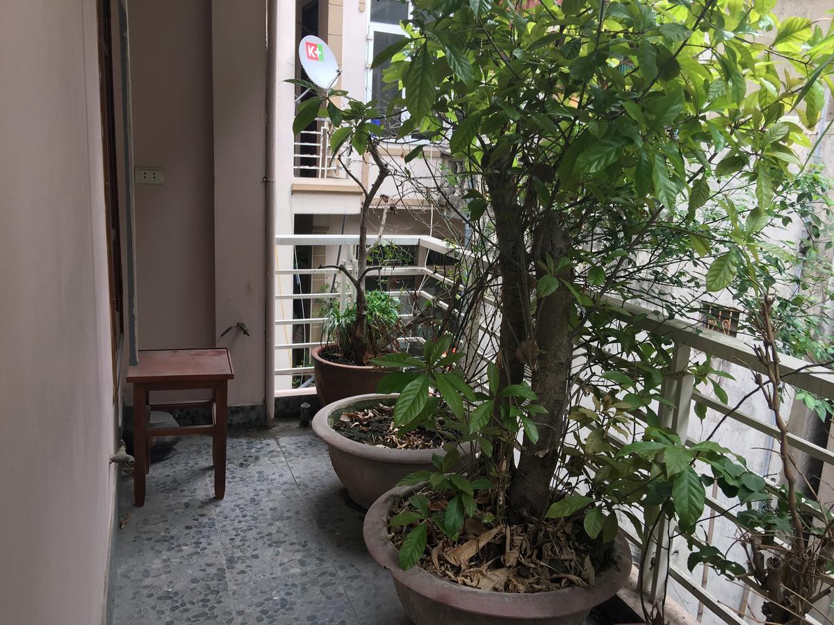 Awa Downtown Hostel Ханой Екстер'єр фото