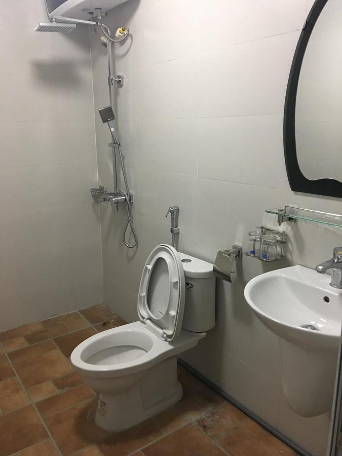 Awa Downtown Hostel Ханой Екстер'єр фото