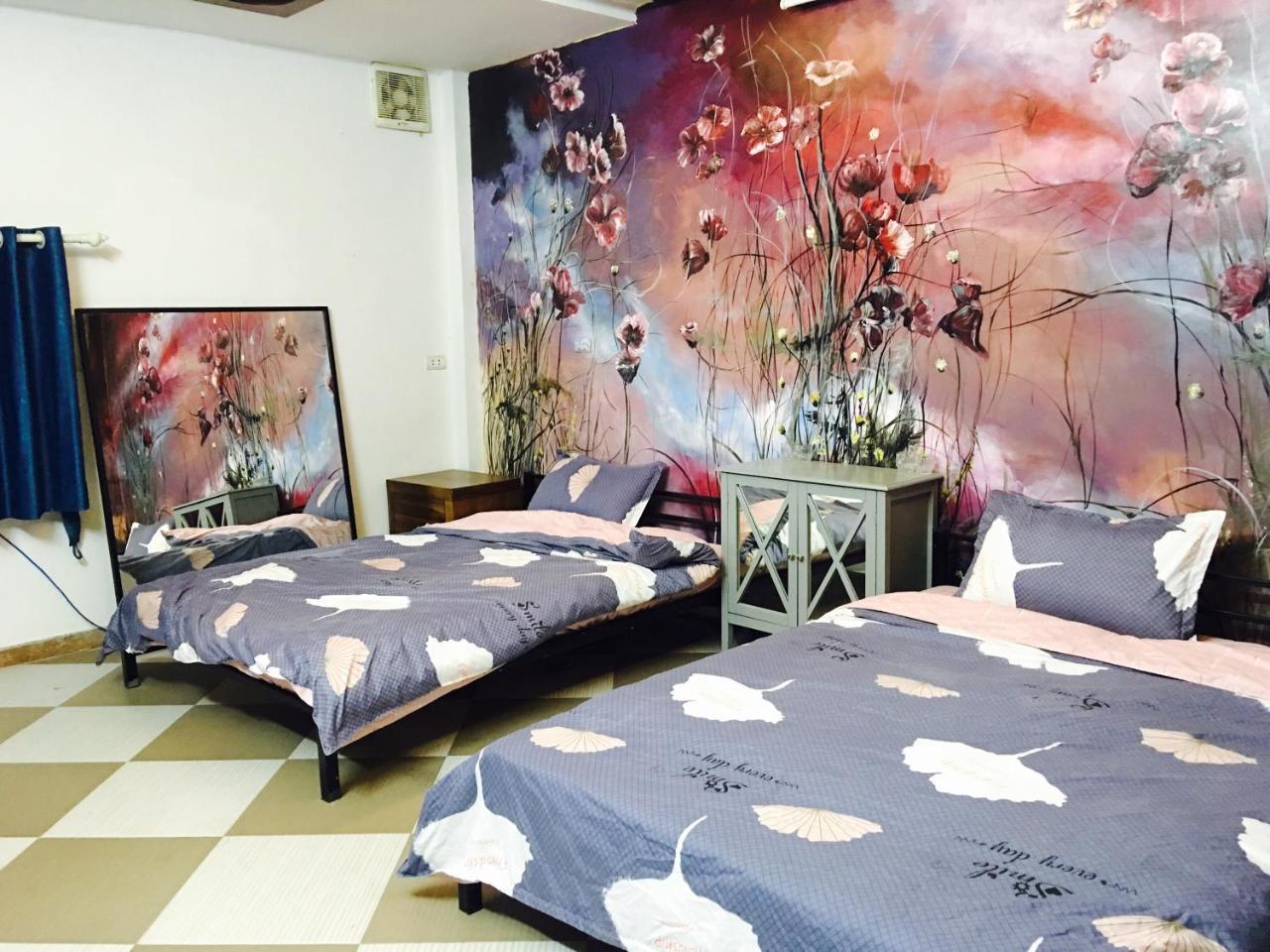 Awa Downtown Hostel Ханой Екстер'єр фото