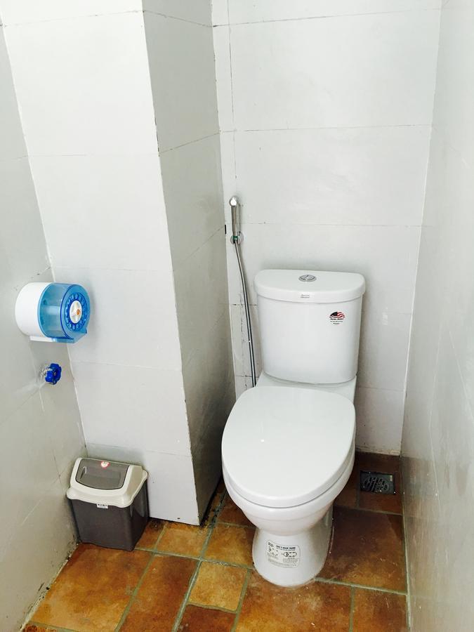 Awa Downtown Hostel Ханой Екстер'єр фото