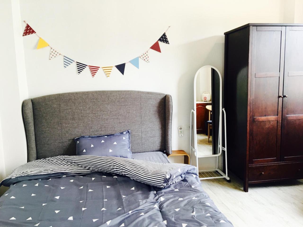 Awa Downtown Hostel Ханой Екстер'єр фото