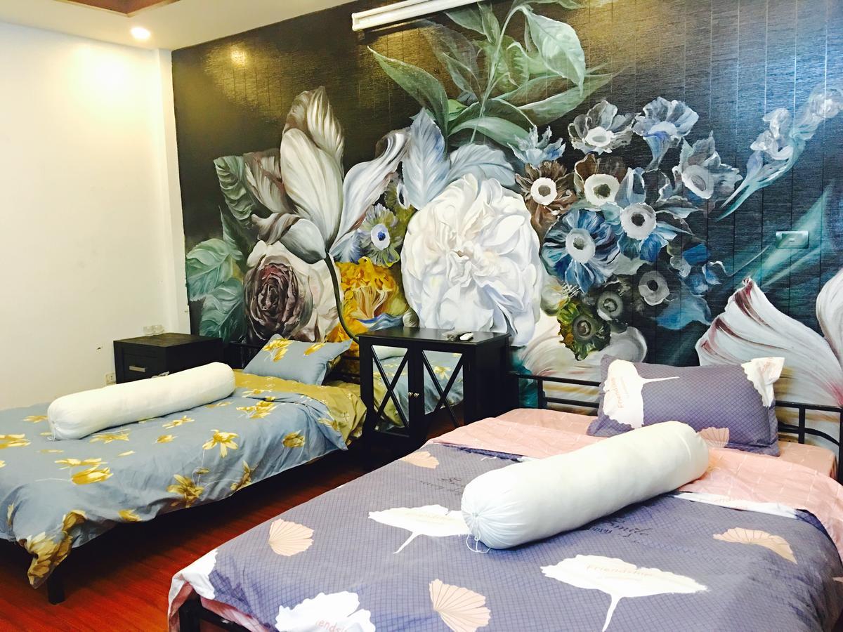 Awa Downtown Hostel Ханой Екстер'єр фото